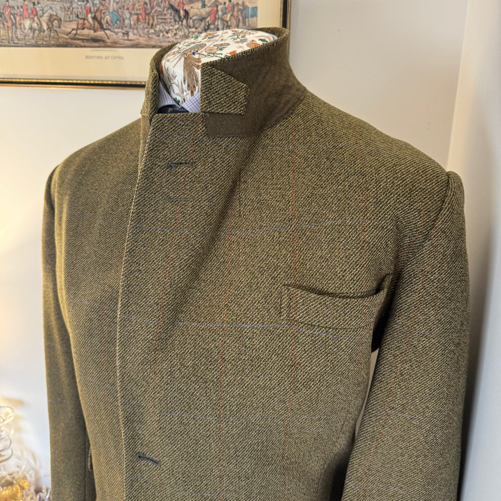 Wells Savile Row Bespoke Tweed Suit 44"L 40"L
