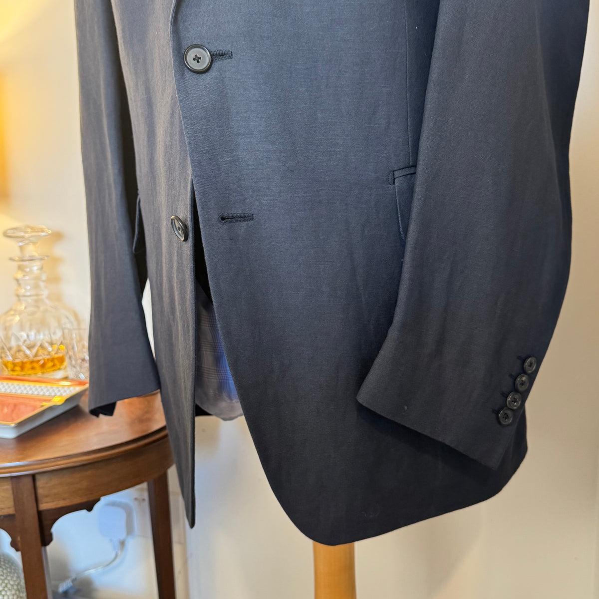 Gieves & Hawkes Linen suit 44”R 36"R
