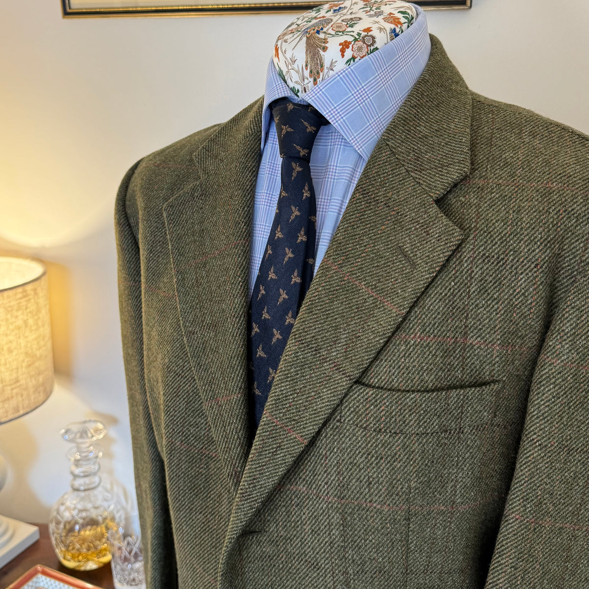 P&J. Haggart of Aberfeldy Tweed Sports Jacket 44”L