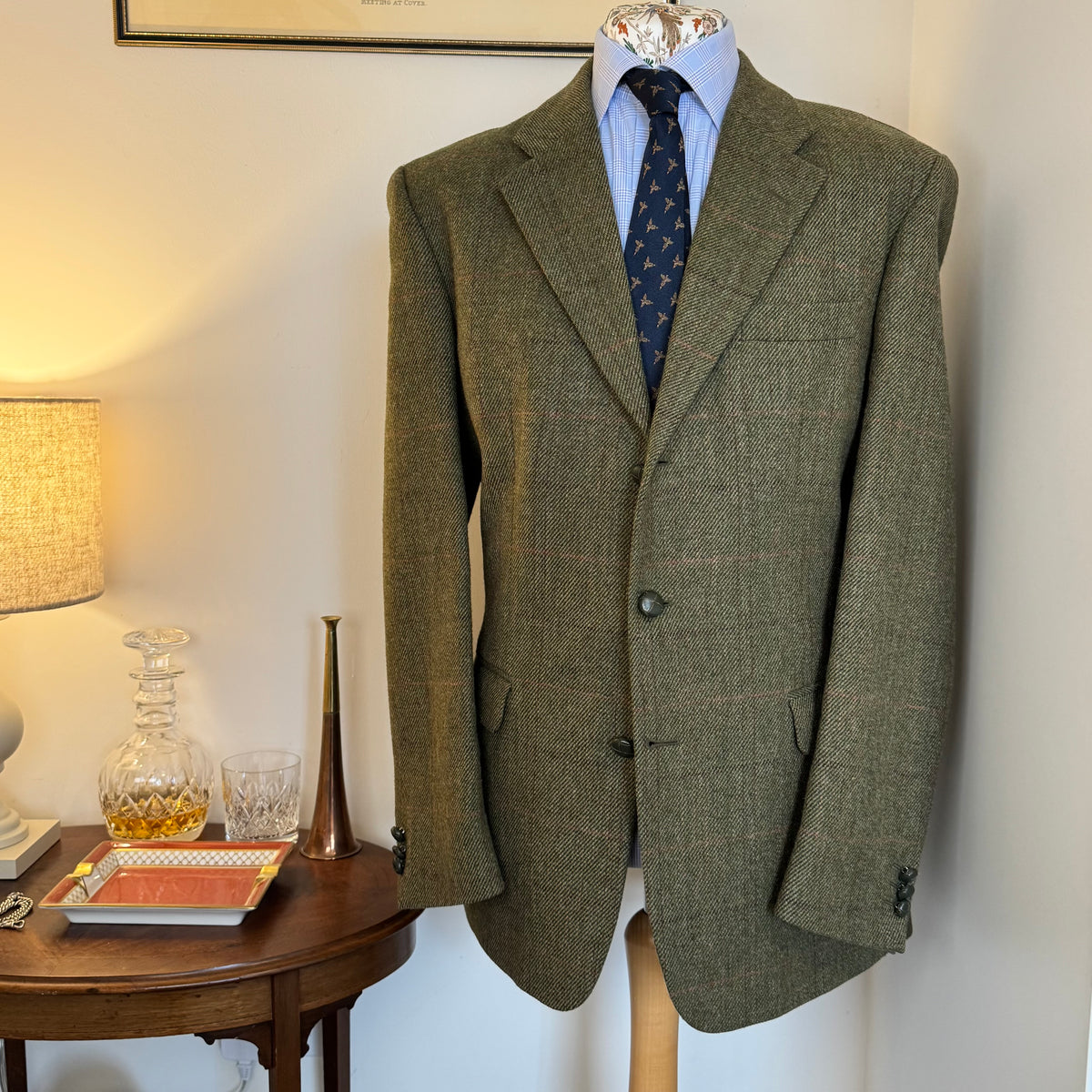 P&J. Haggart of Aberfeldy Tweed Sports Jacket 44”L