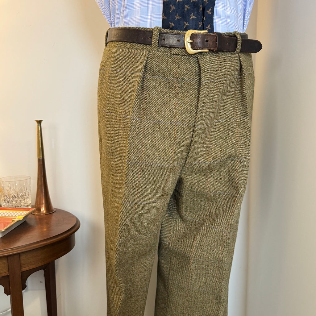 Wells Savile Row Bespoke Tweed Suit 44"L 40"L