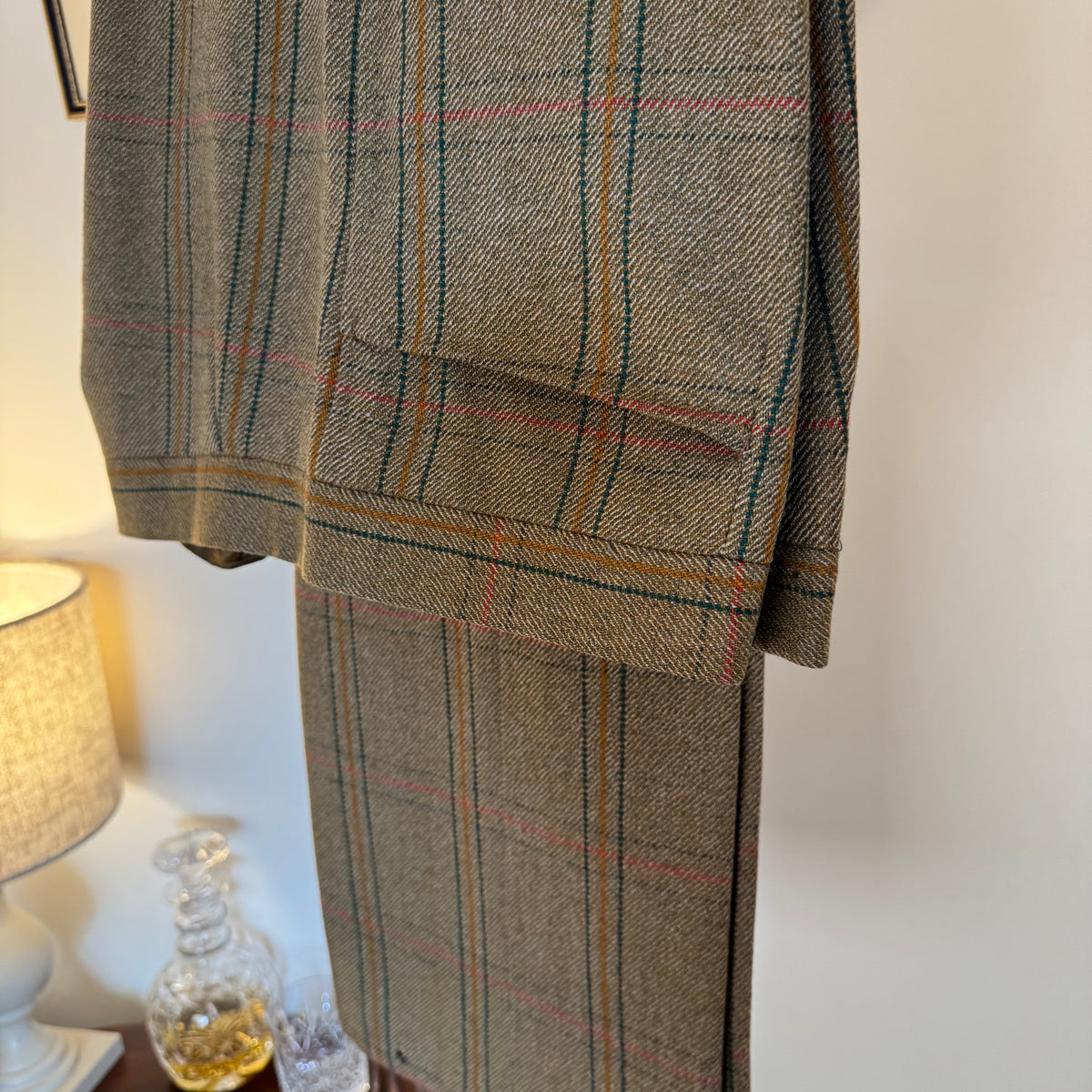 Tom Brown Savile Row Bespoke Tweed Shooting Suit 44”R 36”R