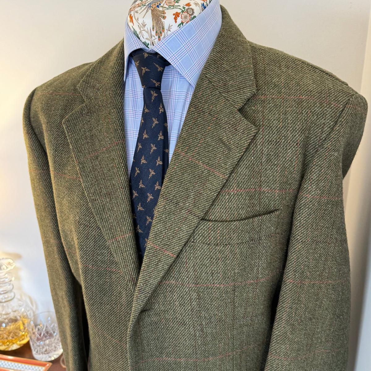 P&J. Haggart of Aberfeldy Tweed Sports Jacket 44”L