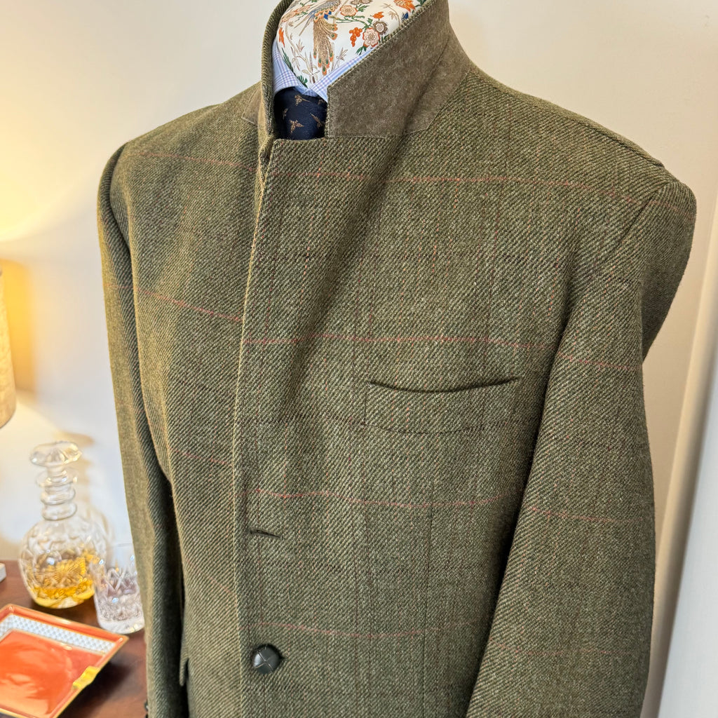 P&J. Haggart of Aberfeldy Tweed Sports Jacket 44”L