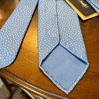 Drake’s Unlined Hand Rolled Light Blue Silk Tie Brand New